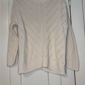 L.L. Bean Women's Light Cream Crew Neck Sweater
